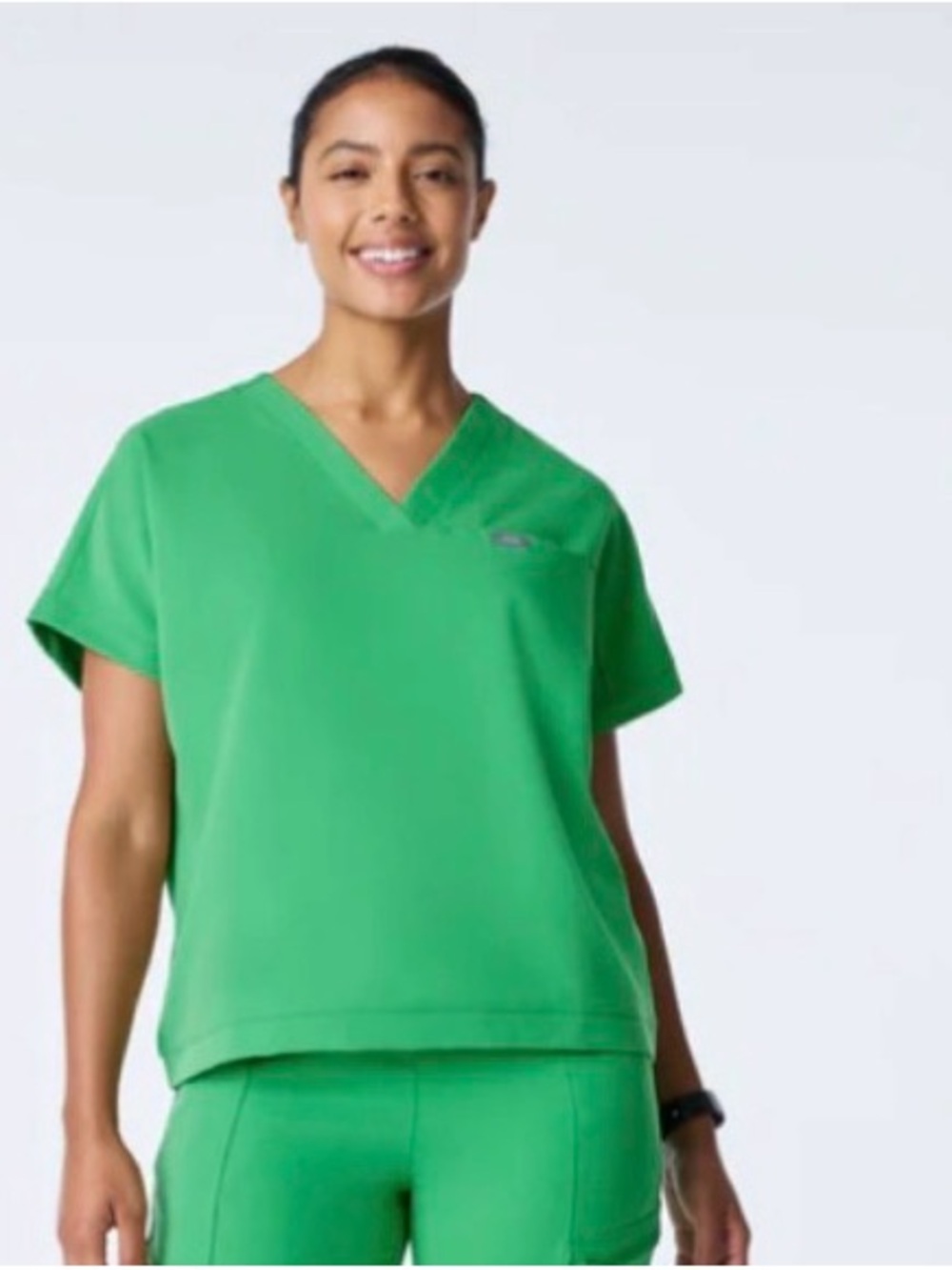 emerald green figs scrub top